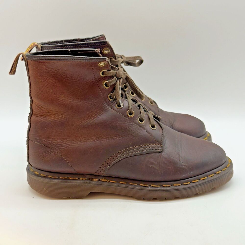 VTG. Dr. Martens 1460 Aztec Crazy Horse Leather M7 W8 Made in England 8-Eye Boot